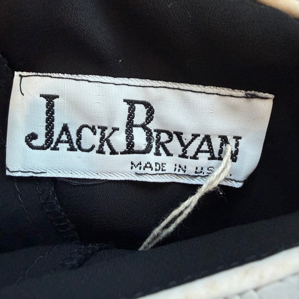 Vintage Jack Bryan Black Formal Gown with White Pleated Ruffle Collar Size 10 - Picture 5 of 12